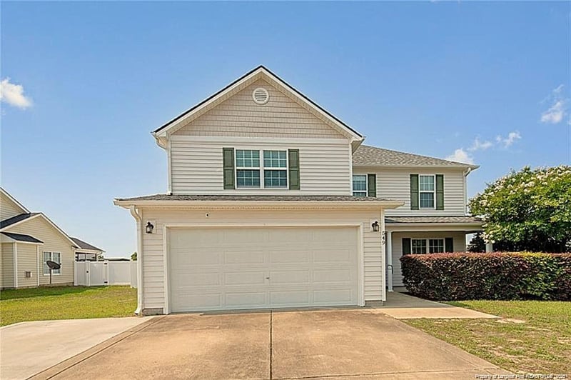 549 Bellgrove Dr, Hope Mills, NC 28348