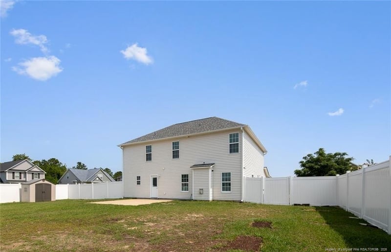 549 Bellgrove Dr, Hope Mills, NC 28348