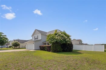 549 Bellgrove Dr, Hope Mills, NC 28348
