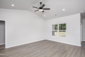 549 Chedworth Dr, Angier, NC 27501