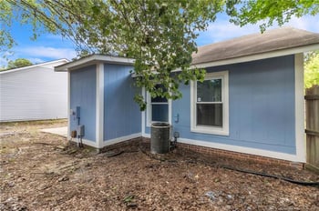 549 Hickorywood Dr, Fayetteville, NC 28314