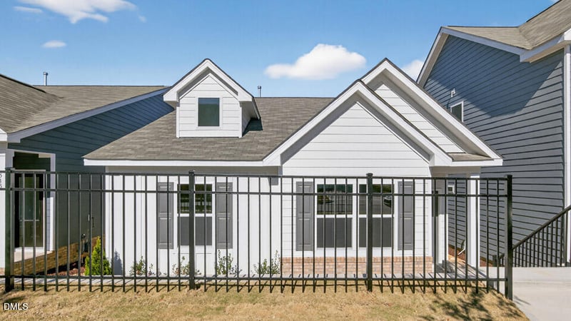 549 Lemon Daisy Ln, Knightdale, NC 27545