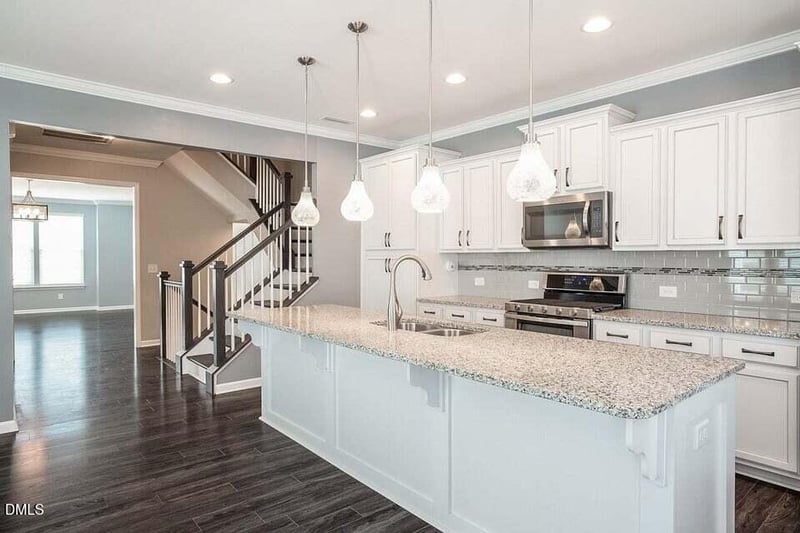 549 Metro Station, Apex, NC 27502