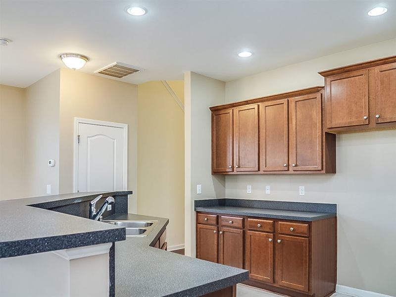 549 Panorama Park Pl, Cary, NC 27519