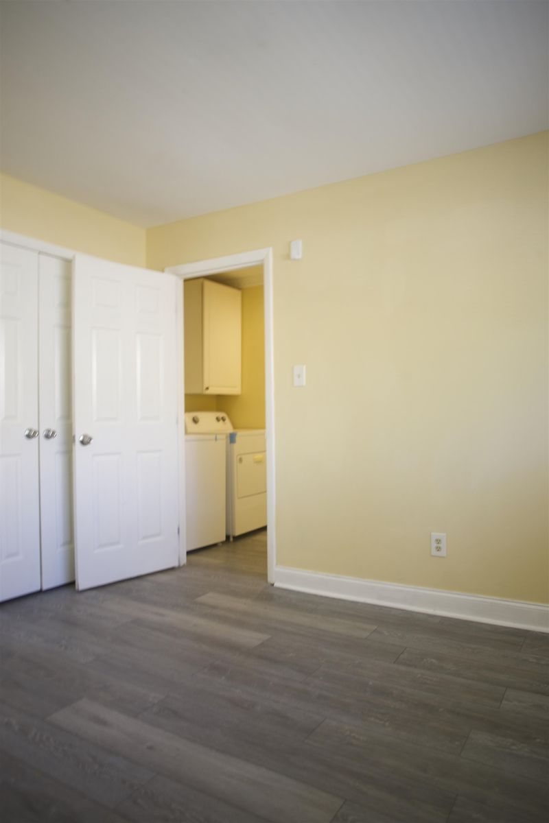 549 Pine Ridge Pl #549, Raleigh, NC 27609