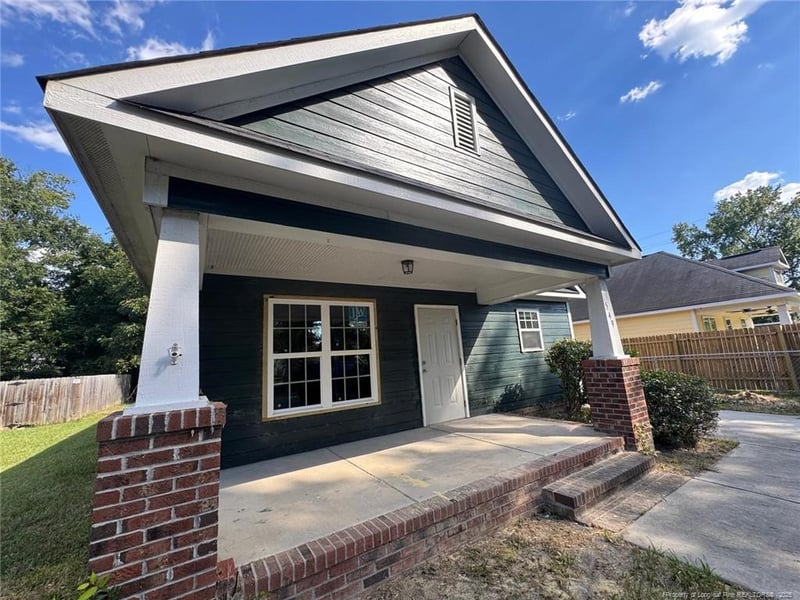 549 Stevens St, Fayetteville, NC 28301