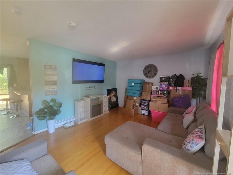 5490 Lindale Ct, Fayetteville, NC 28314