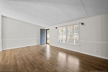 5491 Calhoun Ct, Hope Mills, NC 28348