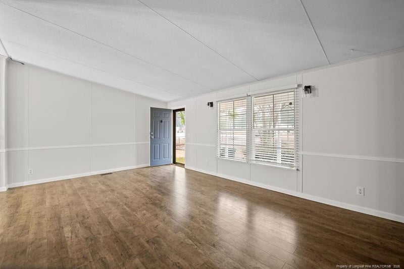 5491 Calhoun Ct, Hope Mills, NC 28348