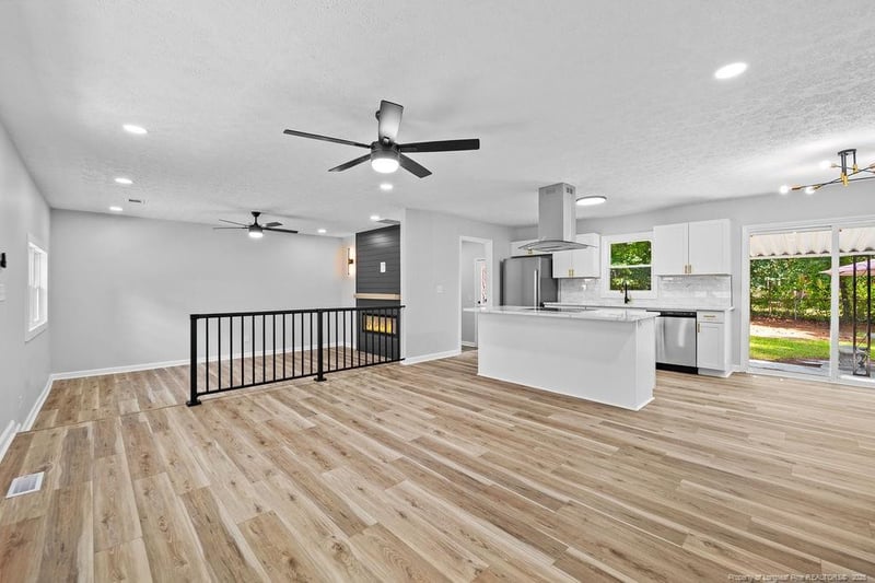 5494 Richwood Ct, Fayetteville, NC 28314