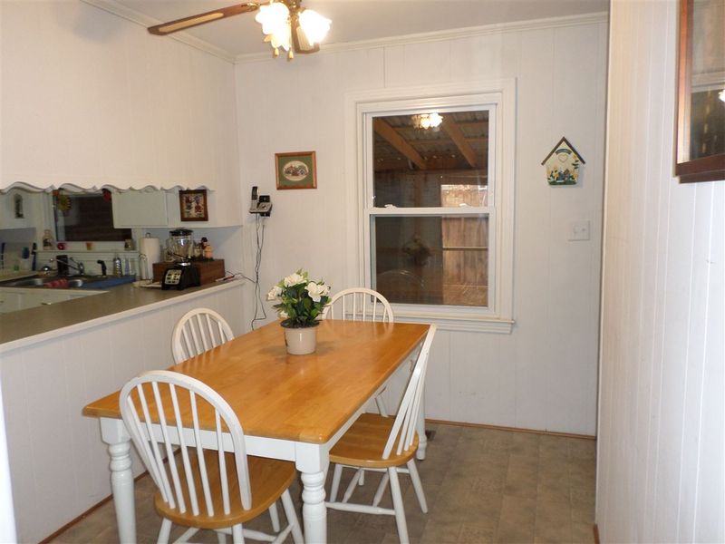 55 S 3rd St, Roxboro, NC 27573