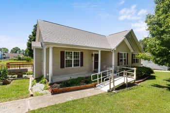 55 Ayden Dr, Clayton, NC 27520