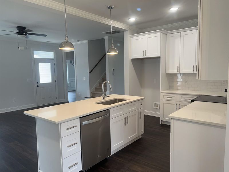 55 W Battery Cir, Selma, NC 27576