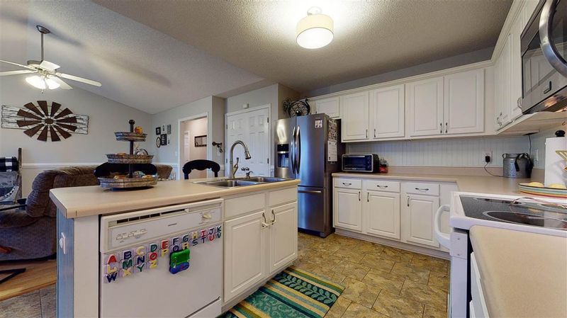 55 Belk Ct, Clayton, NC 27520