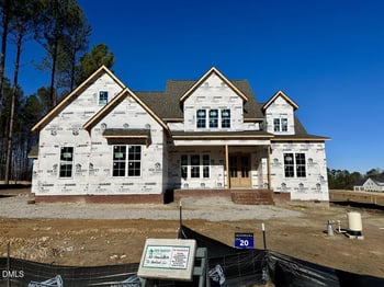 55 Broadleaf Ln, Youngsville, NC 27596