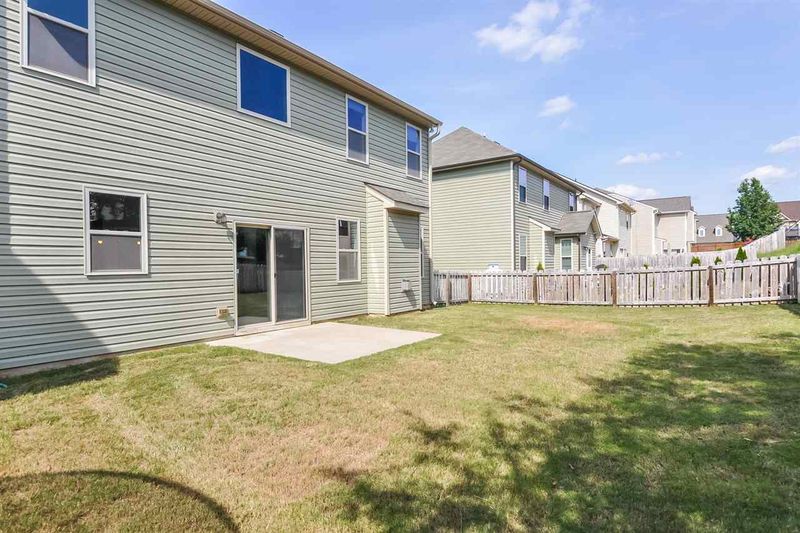 55 Davelyn Ct, Garner, NC 27529
