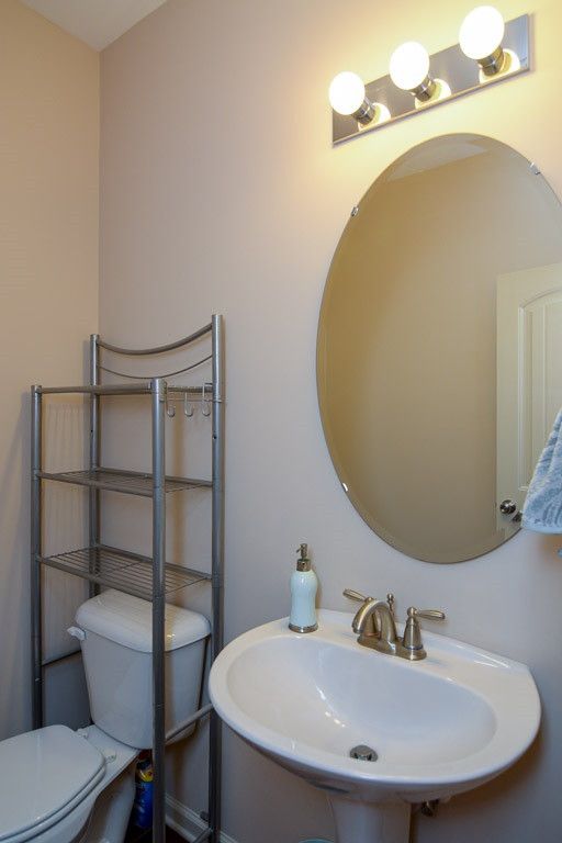 55 Denby Cir, Clayton, NC 27527