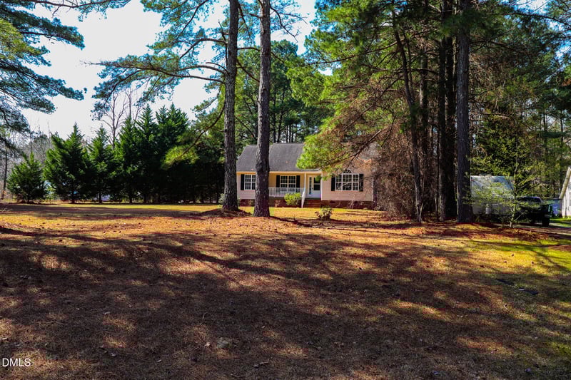 55 Edward Ct, Willow Springs, NC 27592