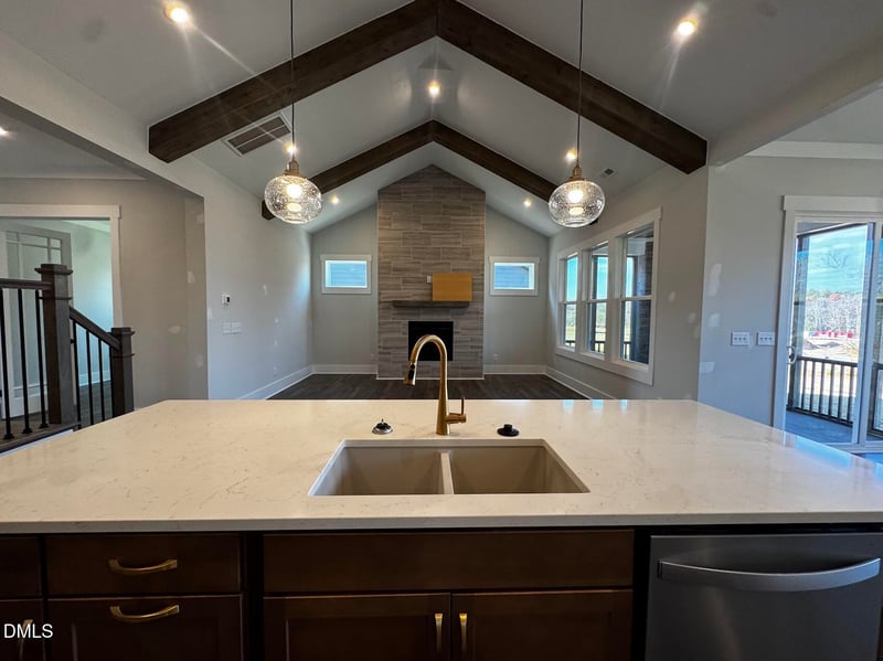 55 Elm Grove Ave, Fuquay Varina, NC 27526