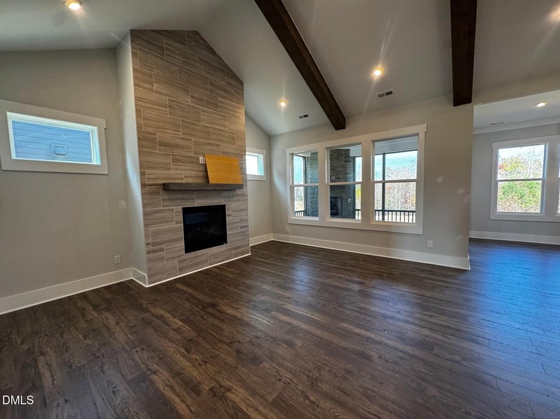 55 Elm Grove Ave, Fuquay Varina, NC 27526