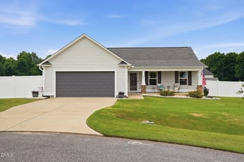 55 Fall Bridge Cir, Benson, NC 27504