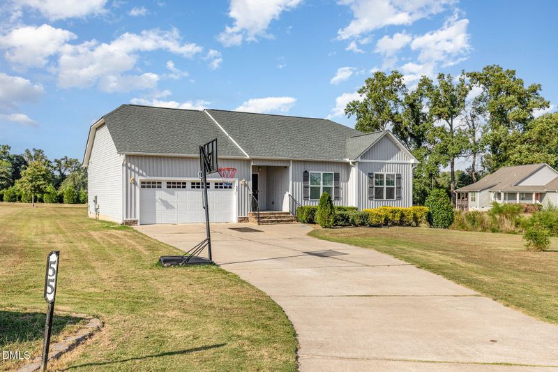 55 Gatlin Dr, Selma, NC 27576