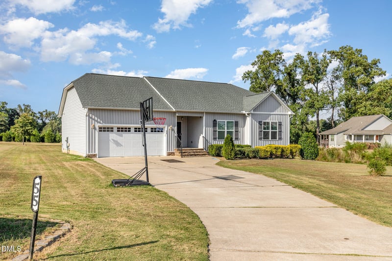 55 Gatlin Dr, Selma, NC 27576