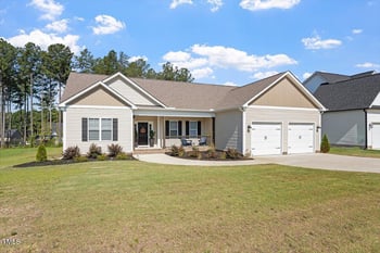 55 Gumtop Dr, Zebulon, NC 27597