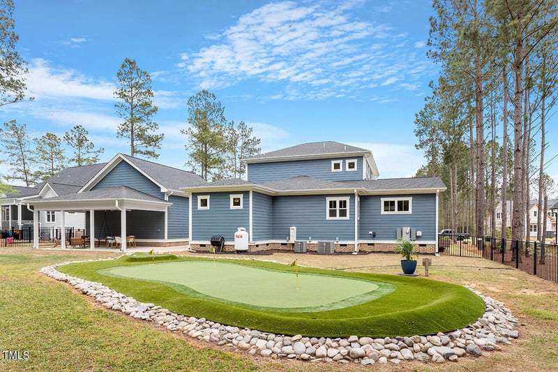55 Independence Dr, Smithfield, NC 27577