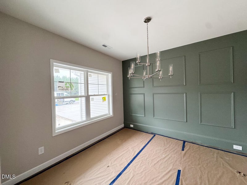 55 Kettle Creek Dr, Zebulon, NC 27597