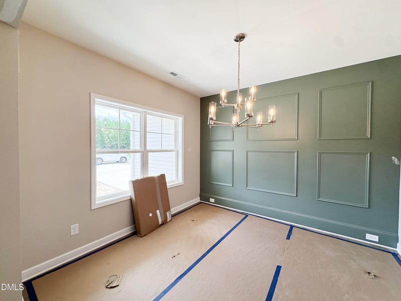 55 Kettle Creek Dr, Zebulon, NC 27597
