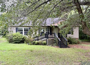 55 Lockhart Ln, Lillington, NC 27546