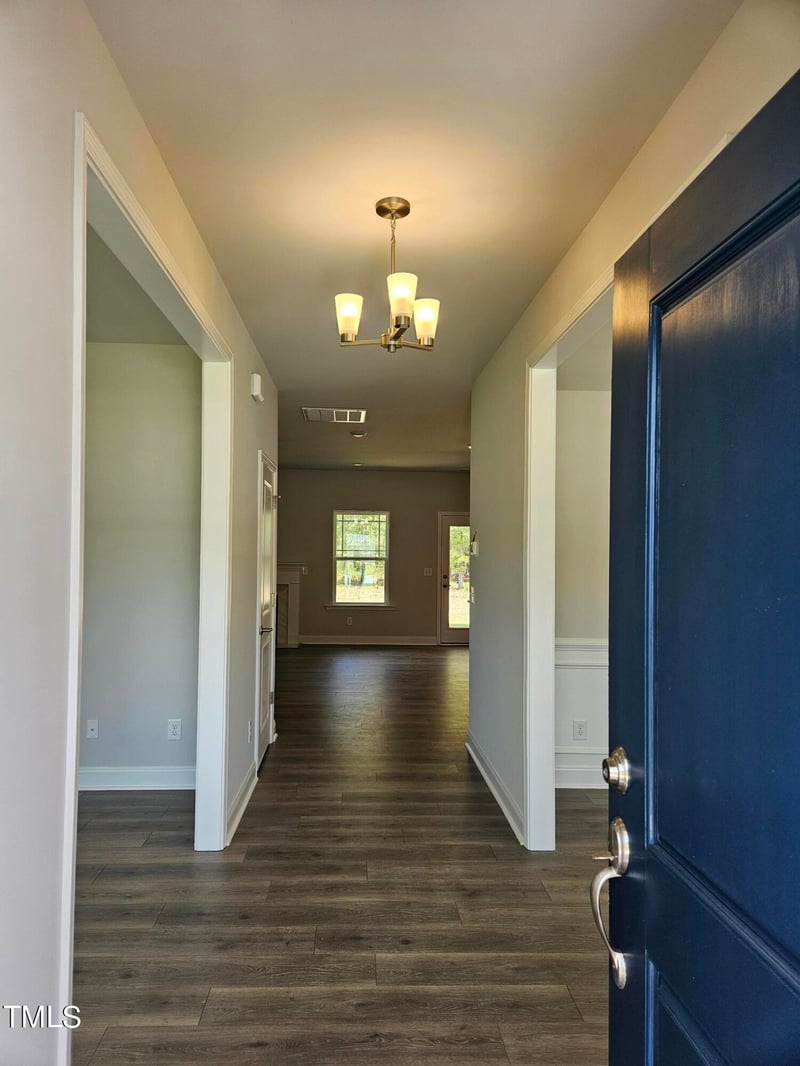 55 Northwood Dr, Fuquay Varina, NC 27526