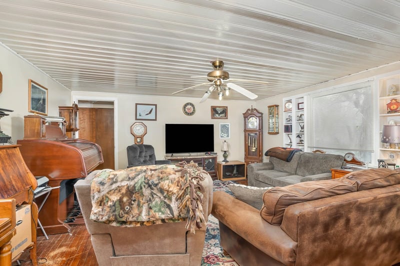 55 Rainbow Dr, Erwin, NC 28334