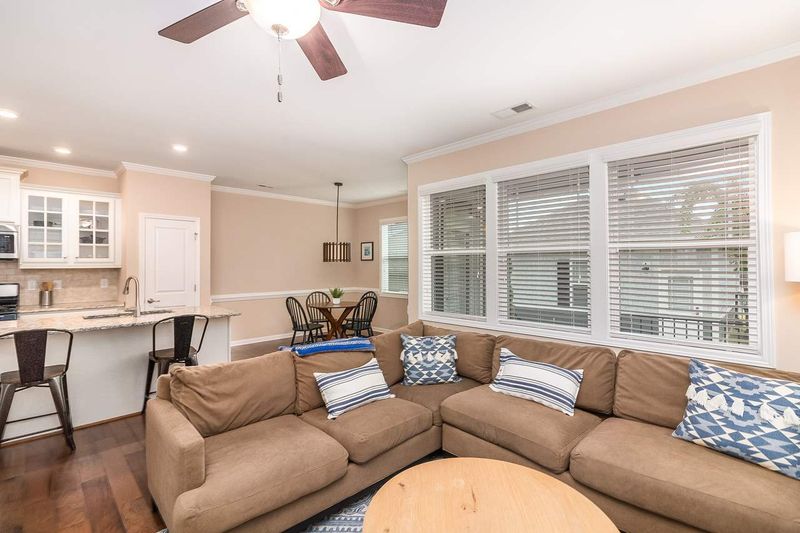 55 Salt Cedar Ln, Chapel Hill, NC 27516