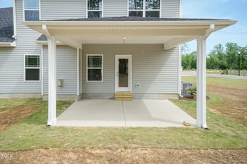 55 Shoreline Dr, Lillington, NC 27546