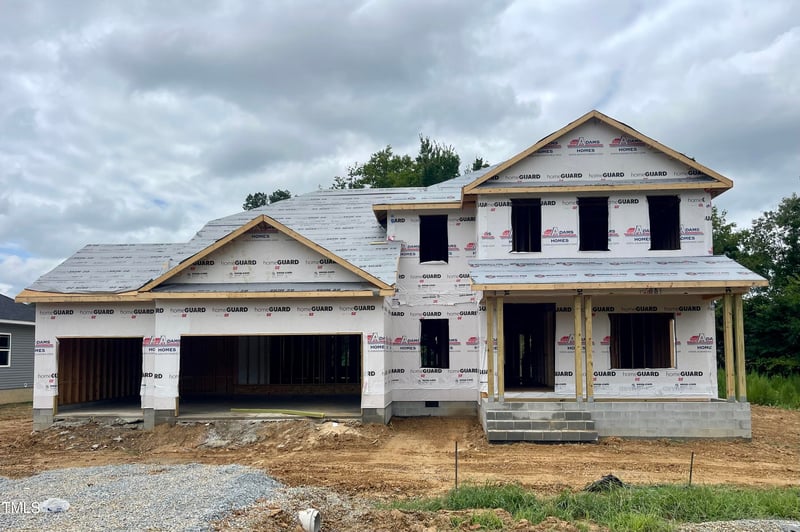 55 Shoreline Dr, Lillington, NC 27546