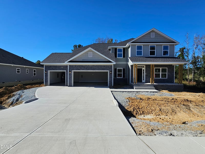 55 Shoreline Dr, Lillington, NC 27546