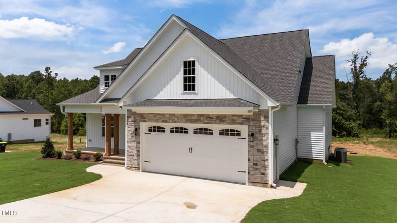 55 Stream View Way, Zebulon, NC 27597