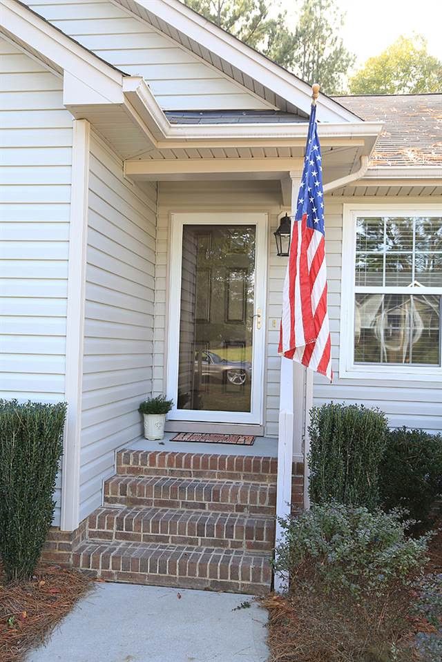 55 Weatherly Dr, Franklinton, NC 27525