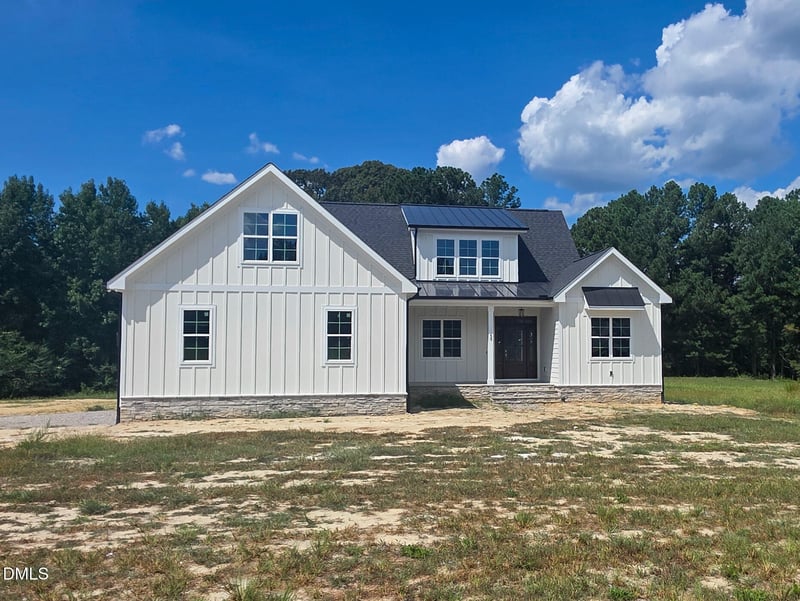 55 White Deer Ln, Youngsville, NC 27596