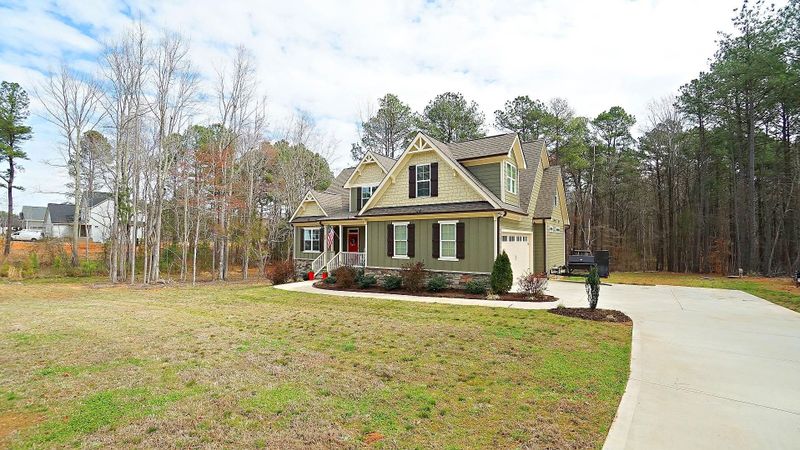 55 Willow Bend Dr, Youngsville, NC 27596
