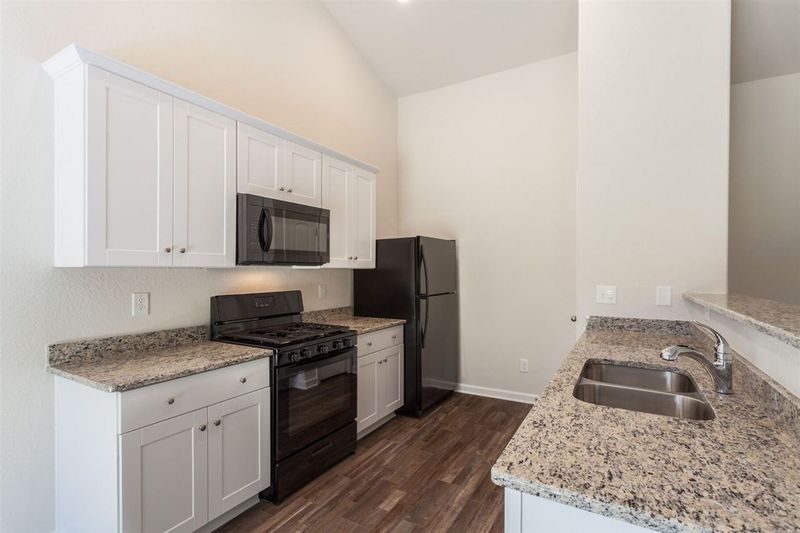 55 Windbreak Ln, Youngsville, NC 27596