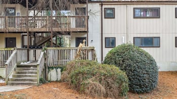 550 Pine Ridge Pl, Raleigh, NC 27609