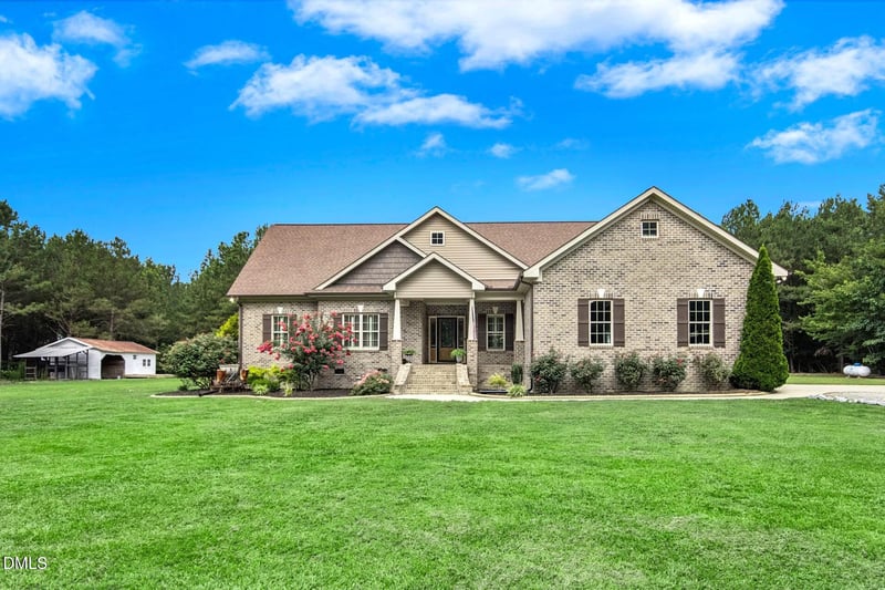 550 Pollard Rd, Smithfield, NC 27577