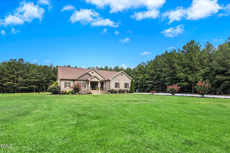 550 Pollard Rd, Smithfield, NC 27577