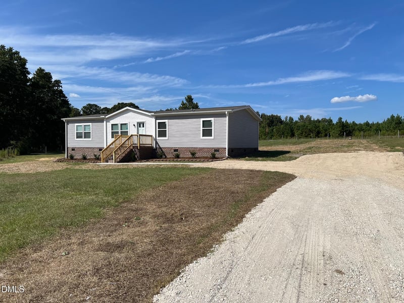 550 Southerland Rd, Clayton, NC 27527