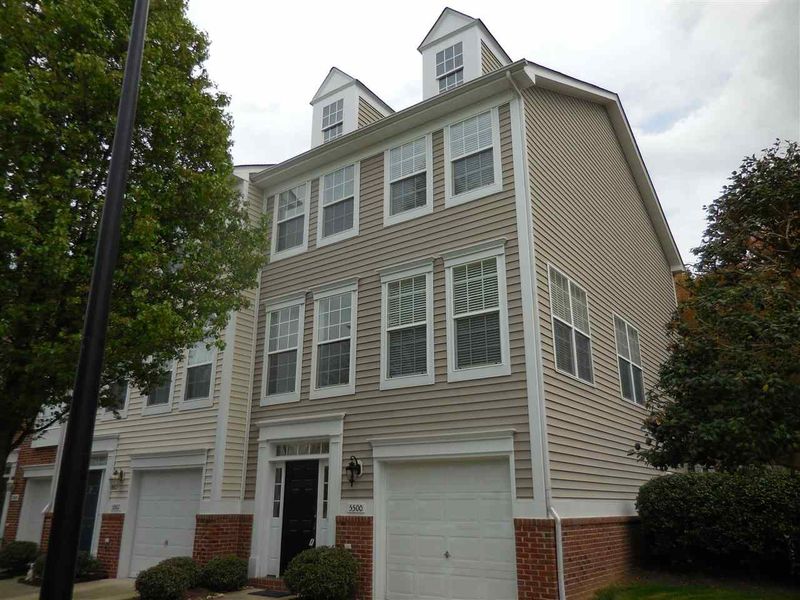 5500 Crabtree Park Ct, Raleigh, NC 27612