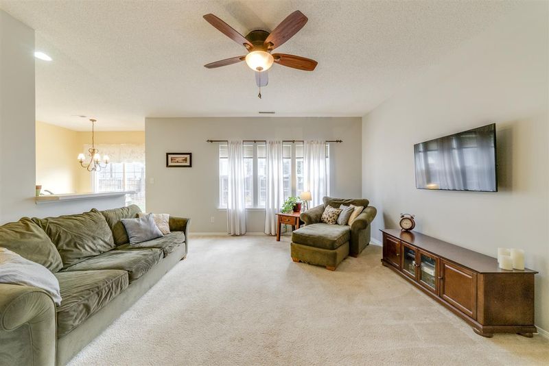 5500 Enoree Ln, Raleigh, NC 27616