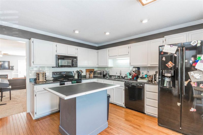 5500 Fortunes Ridge Dr #74B, Durham, NC 27703